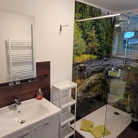 Ruhiges Bayvista By Interhome Lam